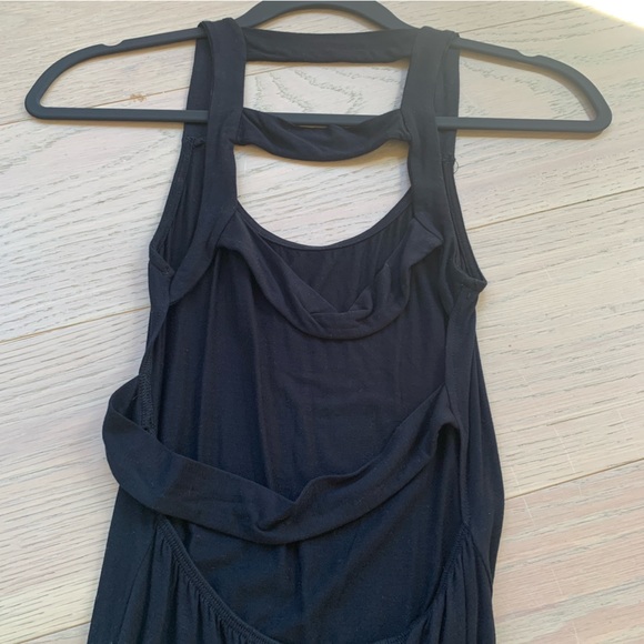 Black bodysuit with back cut detail - Picture 4 of 7